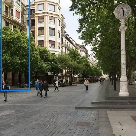 アパート Luxury In Old Town Near By Www,sansebastianapartments,es